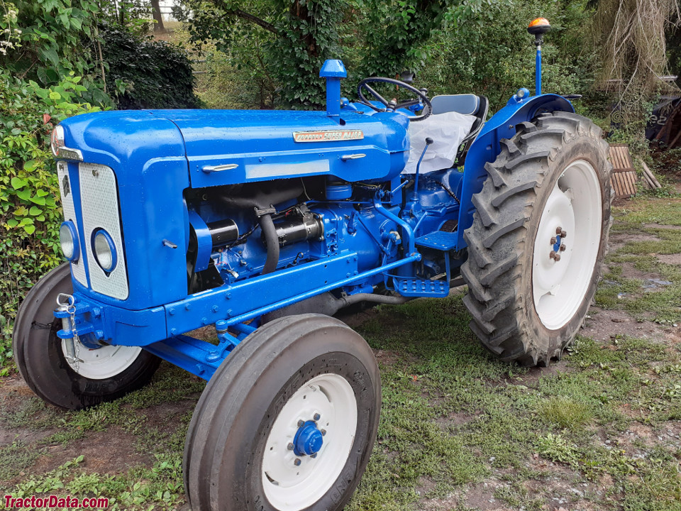 Fordson Tractor Wallpapers