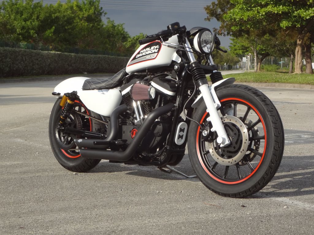 Harley-Davidson 883 Cafe Racer Wallpapers