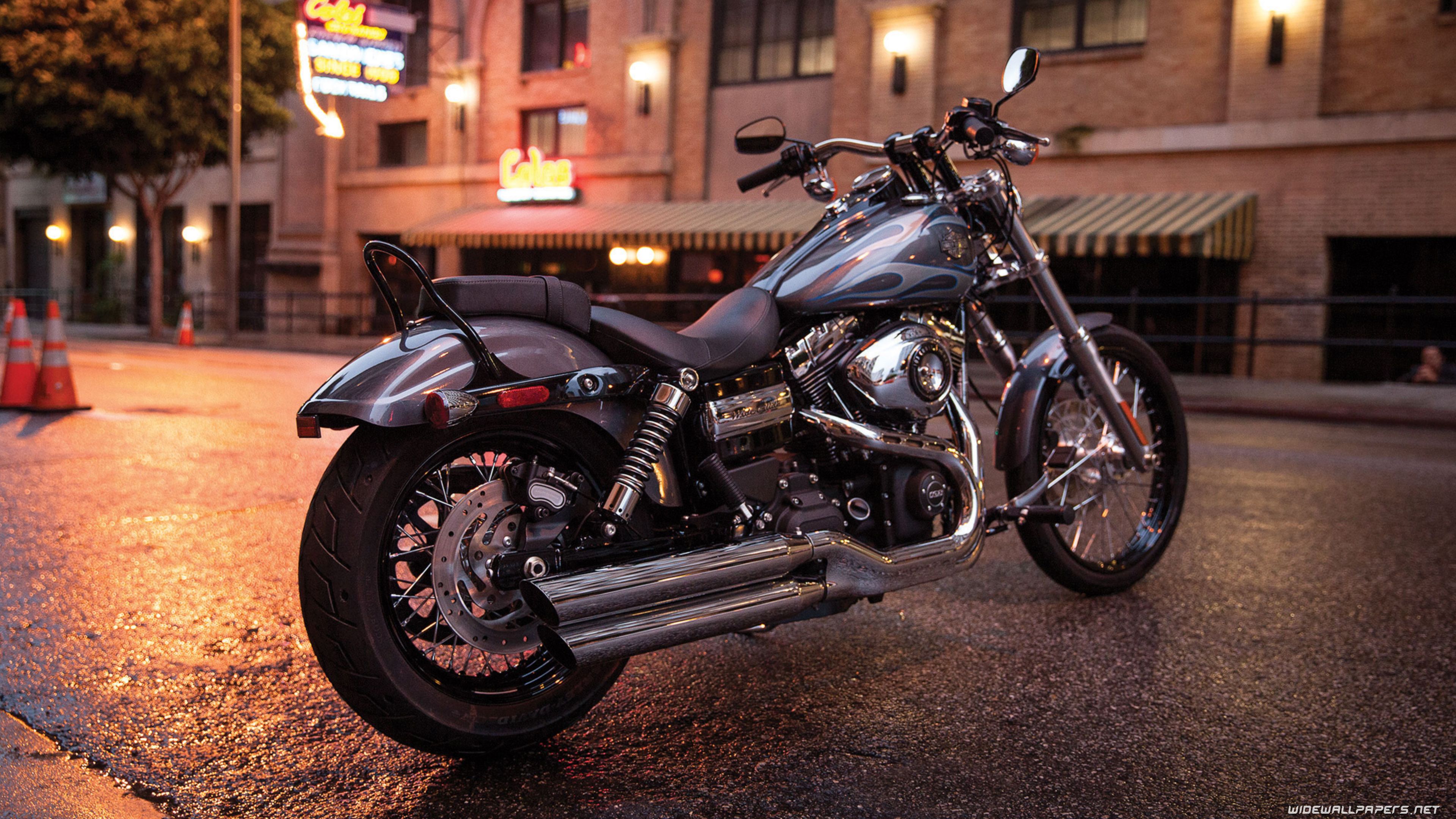 Harley-Davidson Super Glide Wallpapers