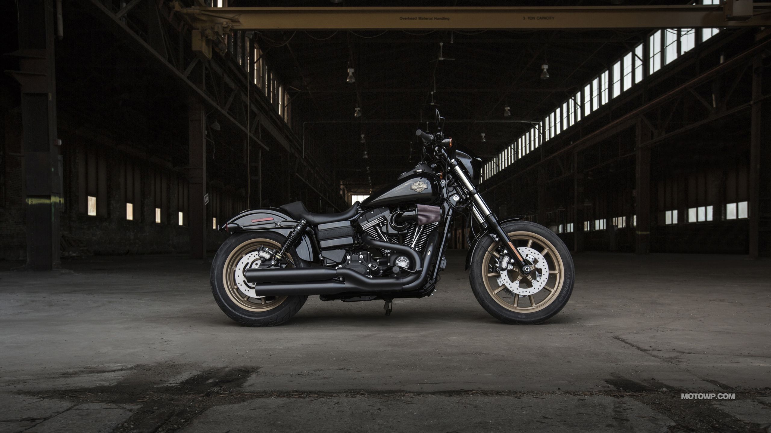 Harley-Davidson Super Glide Wallpapers