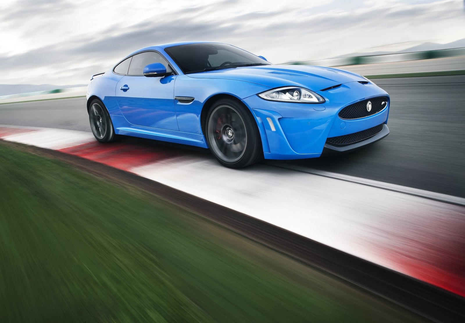 Jaguar Xkr-S Wallpapers