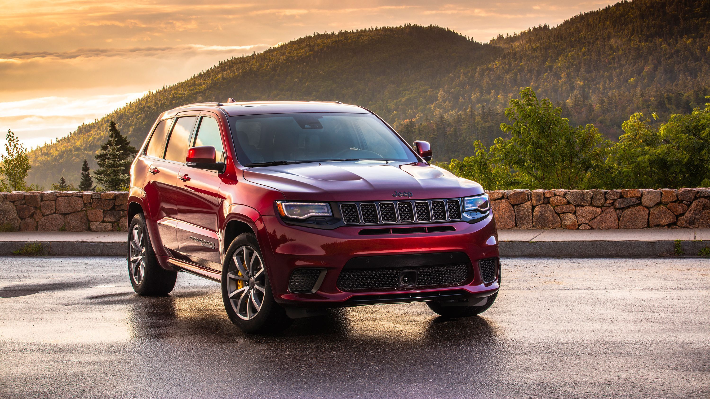 Jeep Grand Cherokee L Wallpapers