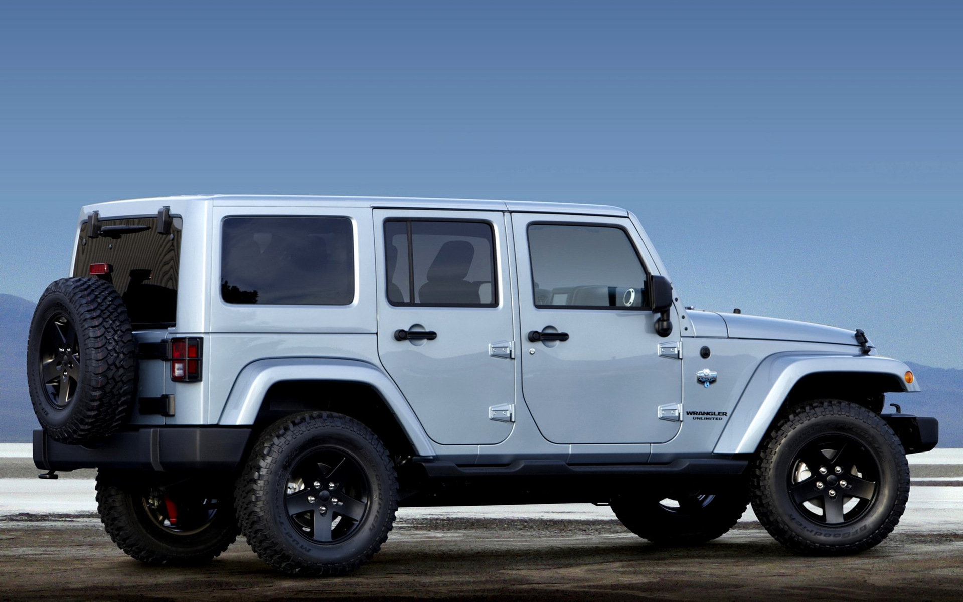 Jeep Wrangler Unlimited Arctic Wallpapers