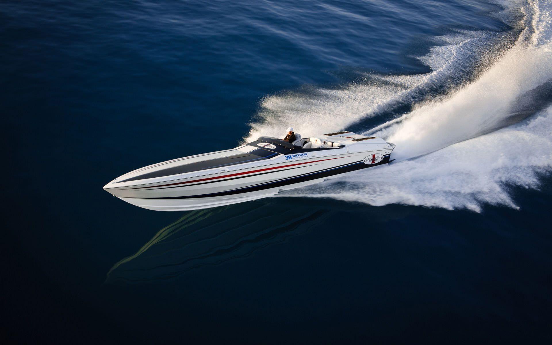 Jet Boat Wallpapers
