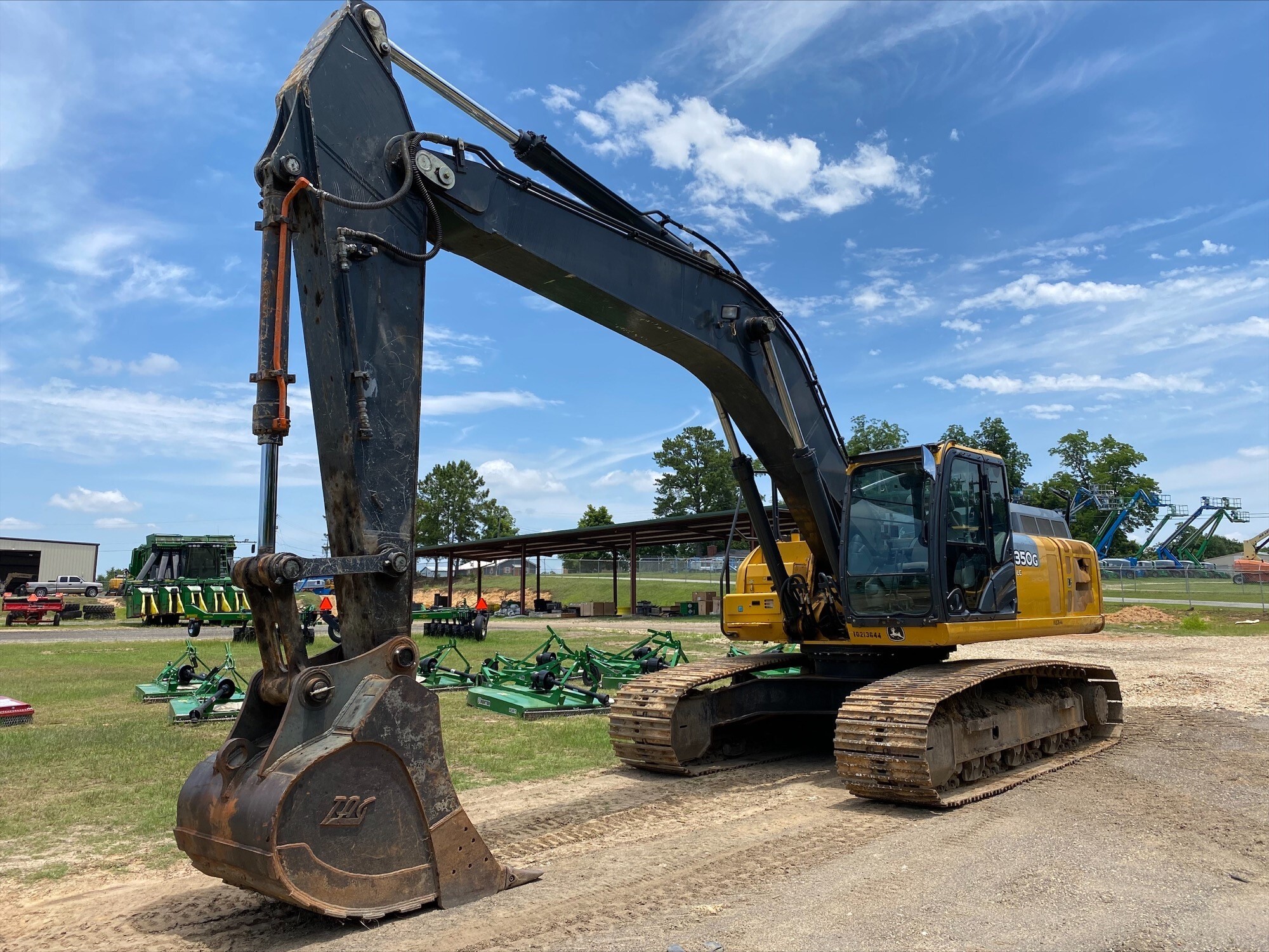 John Deere 350G Excavator Wallpapers