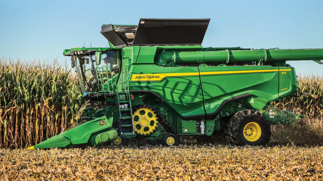 John Deere Combine Wallpapers