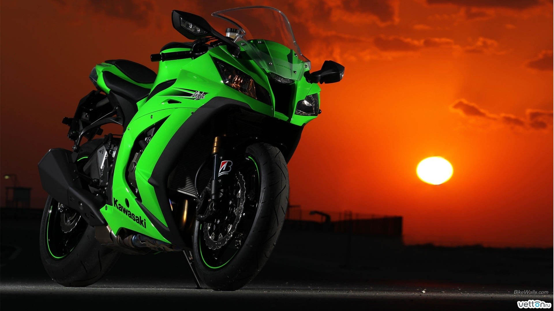 Kawasaki Ninja Zx-10R Wallpapers