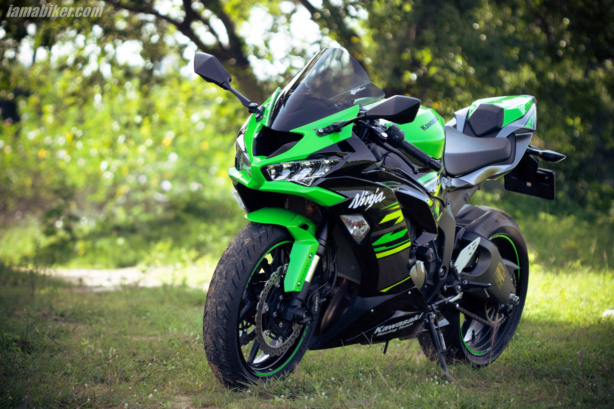 Kawasaki Ninja Zx-6R Wallpapers