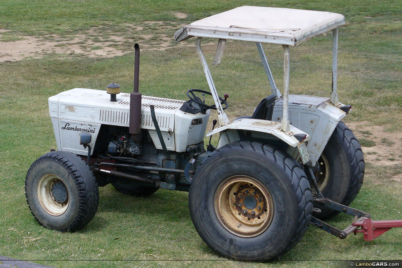 Lamborghini Tractor Wallpapers