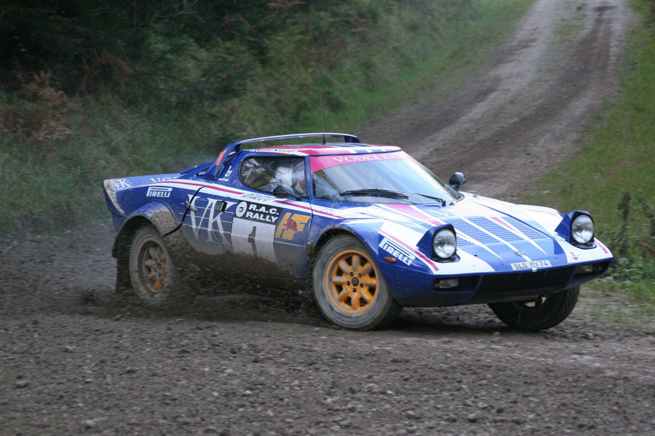 Lancia Stratos Wallpapers