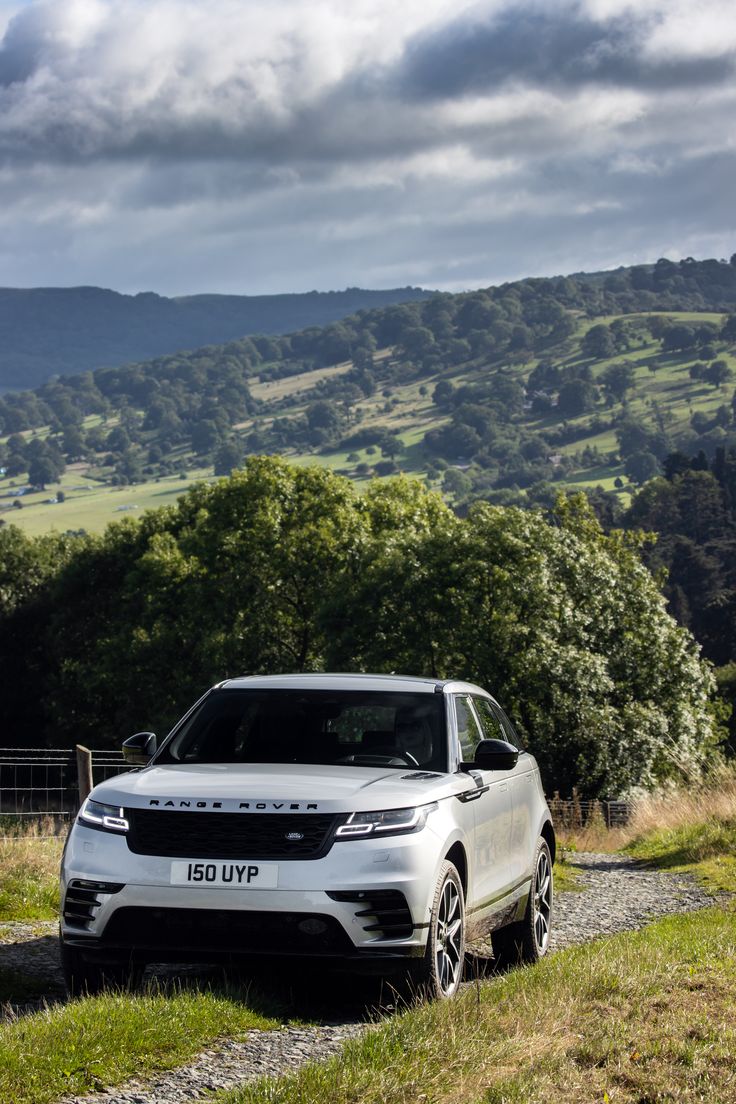 Land Rover Range Rover Evoque 2020 Wallpapers