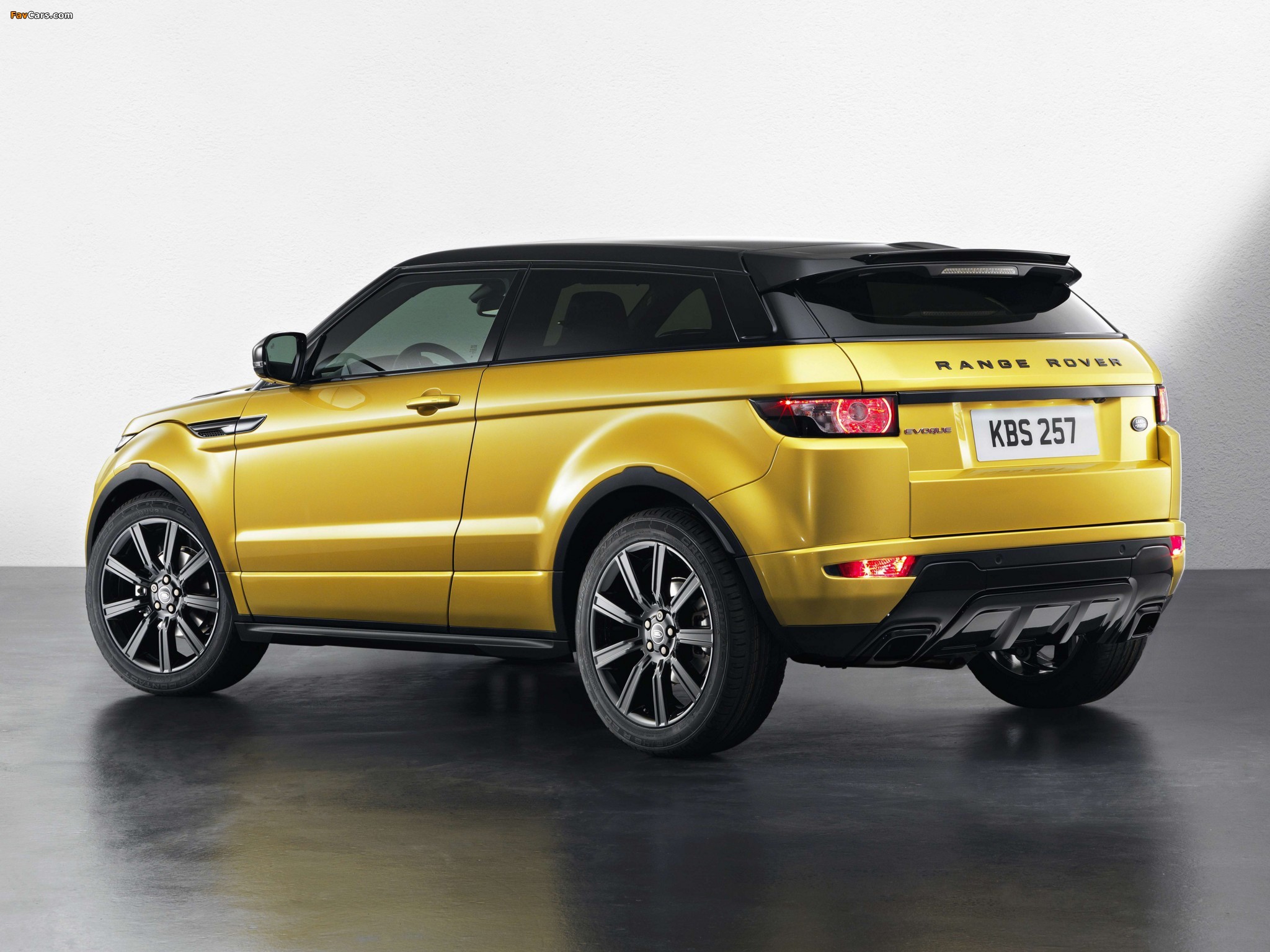 Land Rover Range Rover Evoque 2020 Wallpapers