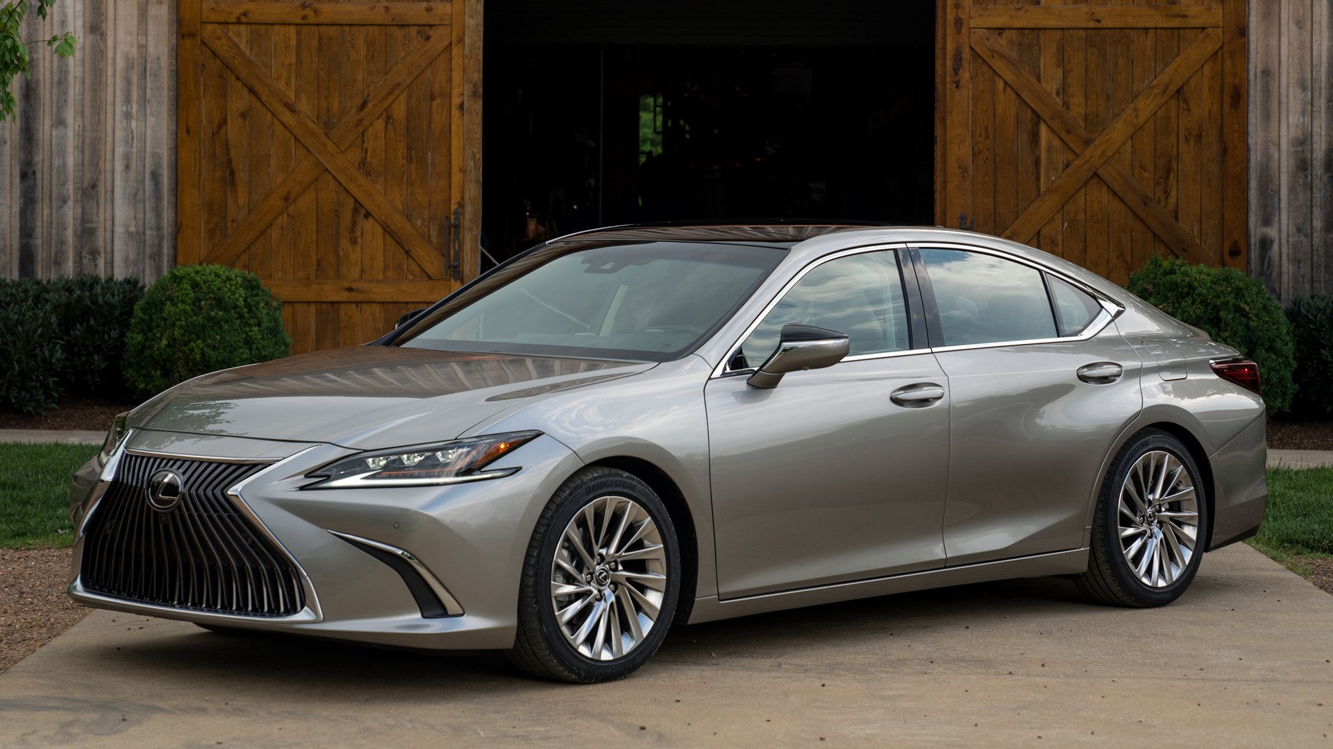 Lexus Es Wallpapers