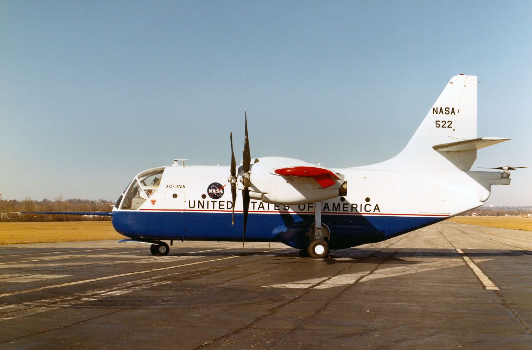 Ling-Temco-Vought Xc-142 Wallpapers