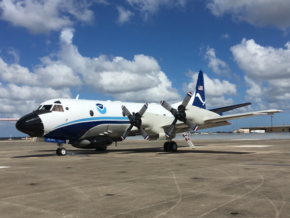 Lockheed Wp-3D Orion Wallpapers