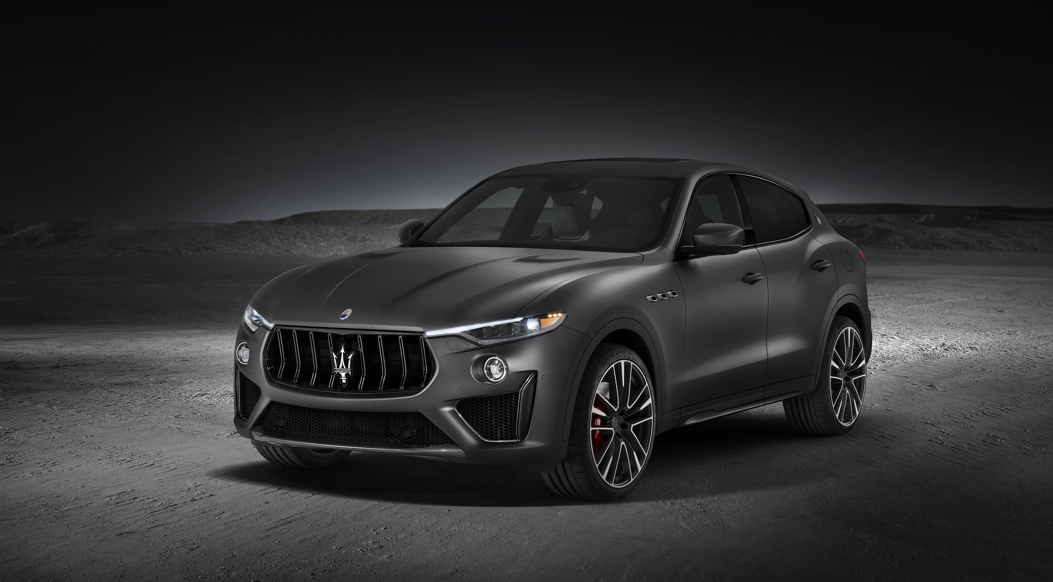 Maserati Levante Trofeo Futura Wallpapers