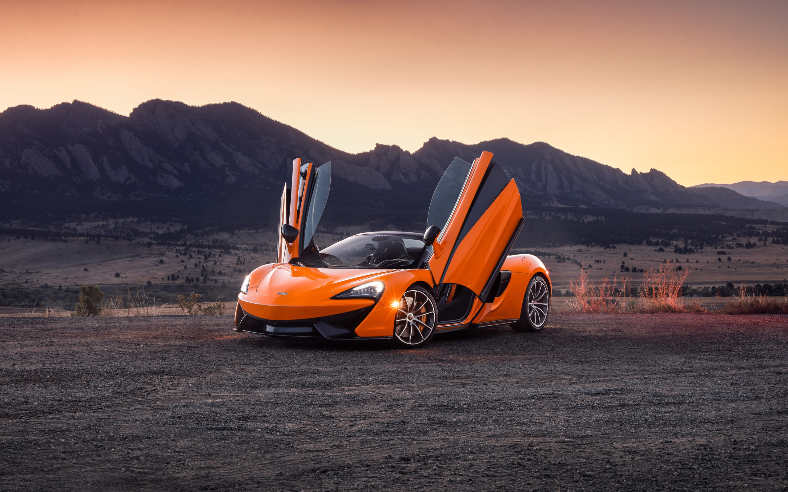 Mclaren 570Gt Wallpapers