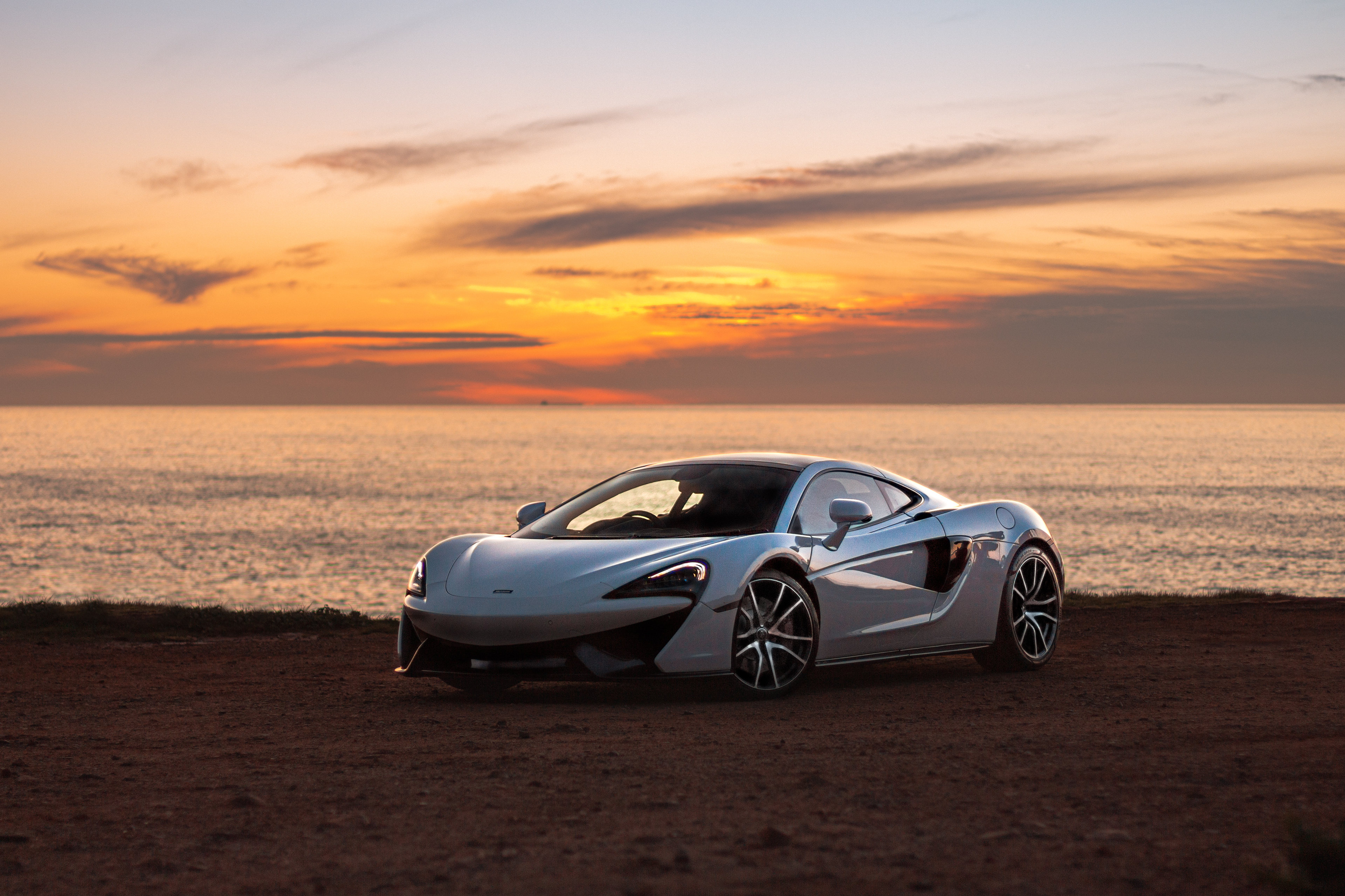 Mclaren 570Gt Wallpapers