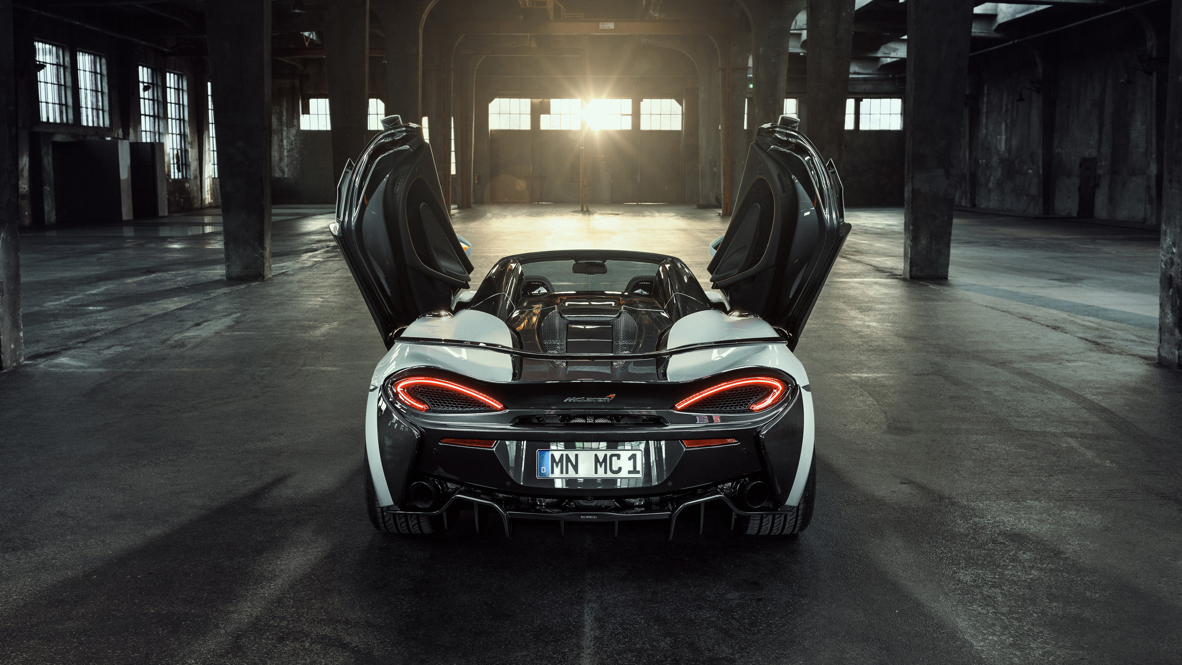 Mclaren 570S Spider Wallpapers