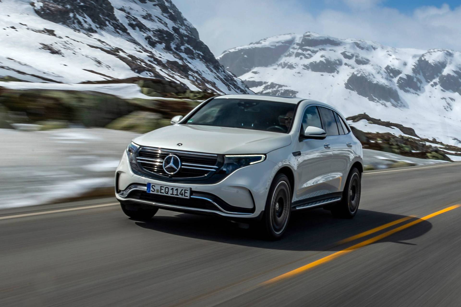 Mercedes Eqc Wallpapers