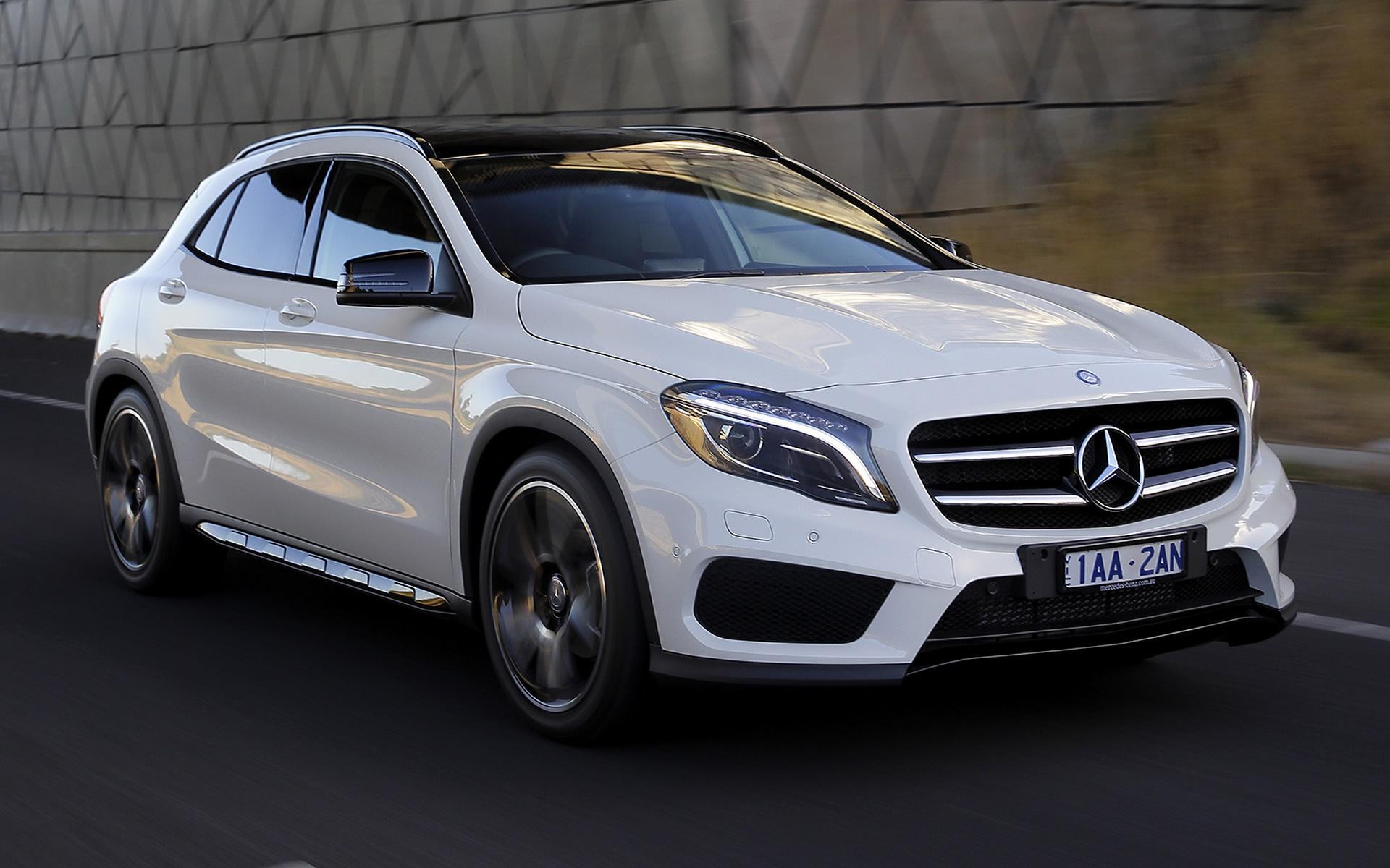 Mercedes-Amg Gla Wallpapers