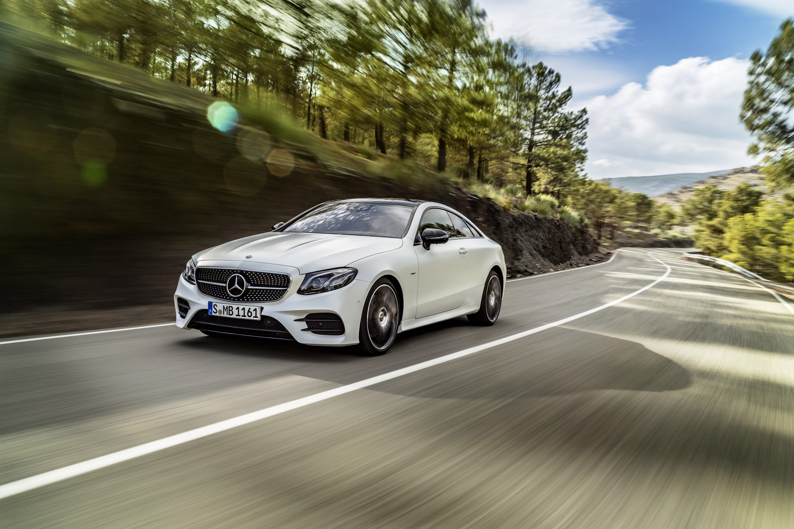 Mercedes-Benz E 300 Coupe Amg Line Wallpapers