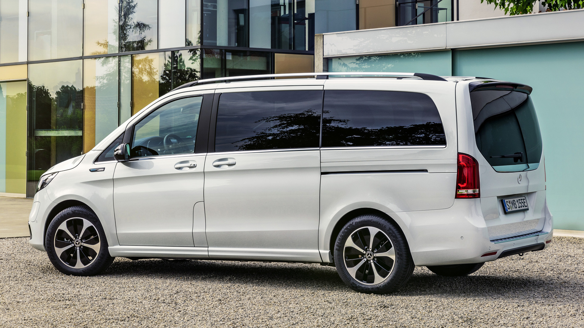 Mercedes-Benz Eqv Wallpapers