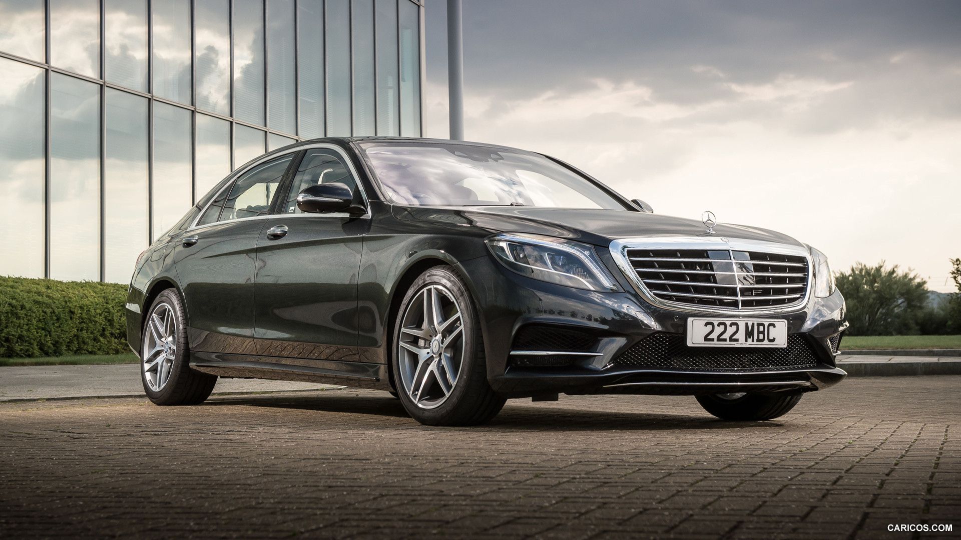 Mercedes-Benz S500 Wallpapers