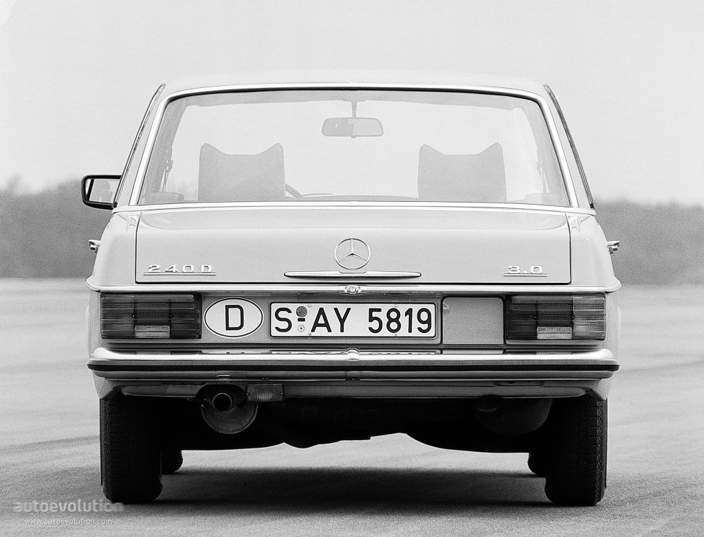 Mercedes-Benz W114 Wallpapers