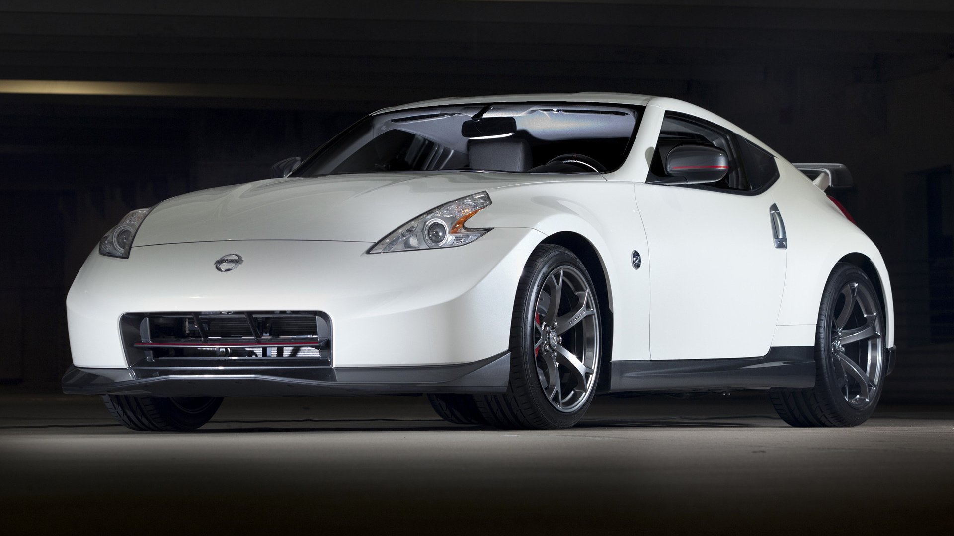 Nissan 370Z Nismo Wallpapers