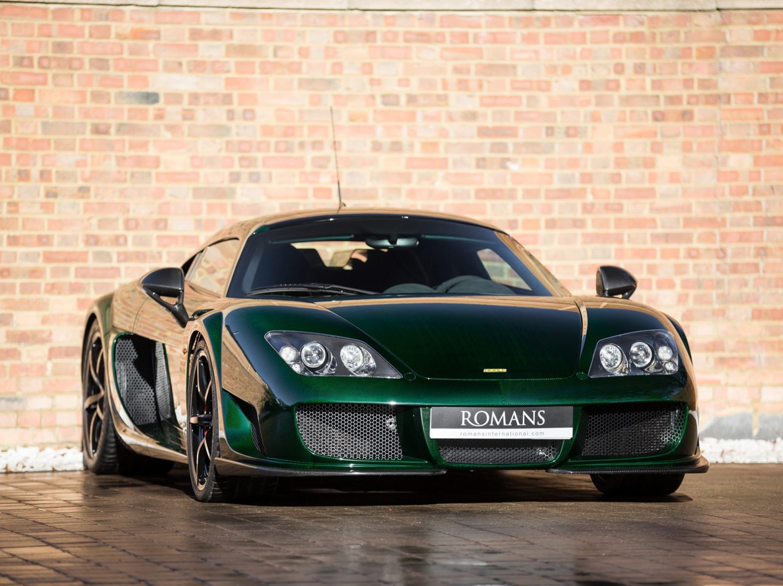 Noble M600 Wallpapers