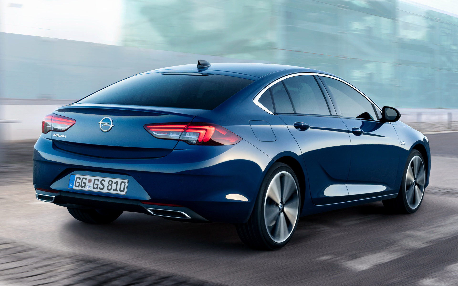 Opel Insignia Wallpapers