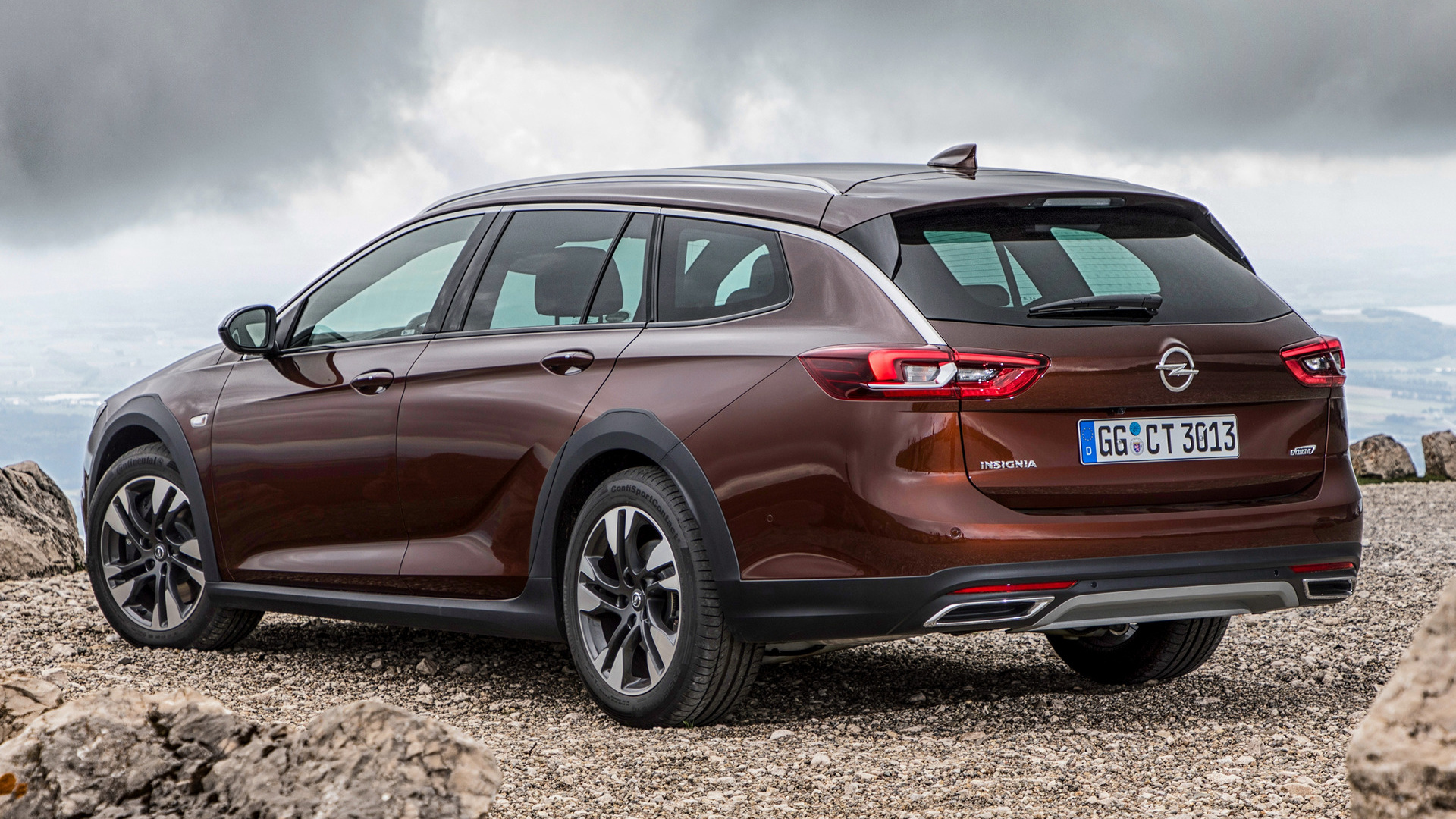 Opel Insignia Country Tourer Wallpapers