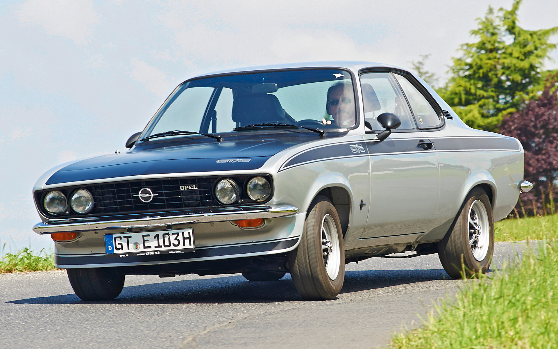 Opel Manta Wallpapers