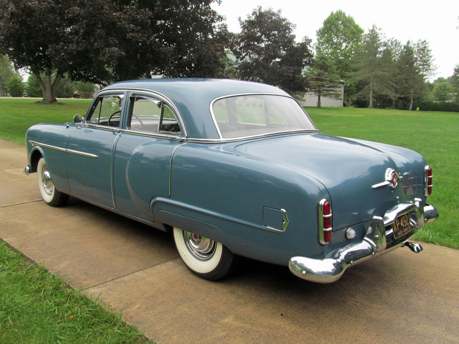 Packard 200 Sedan Wallpapers