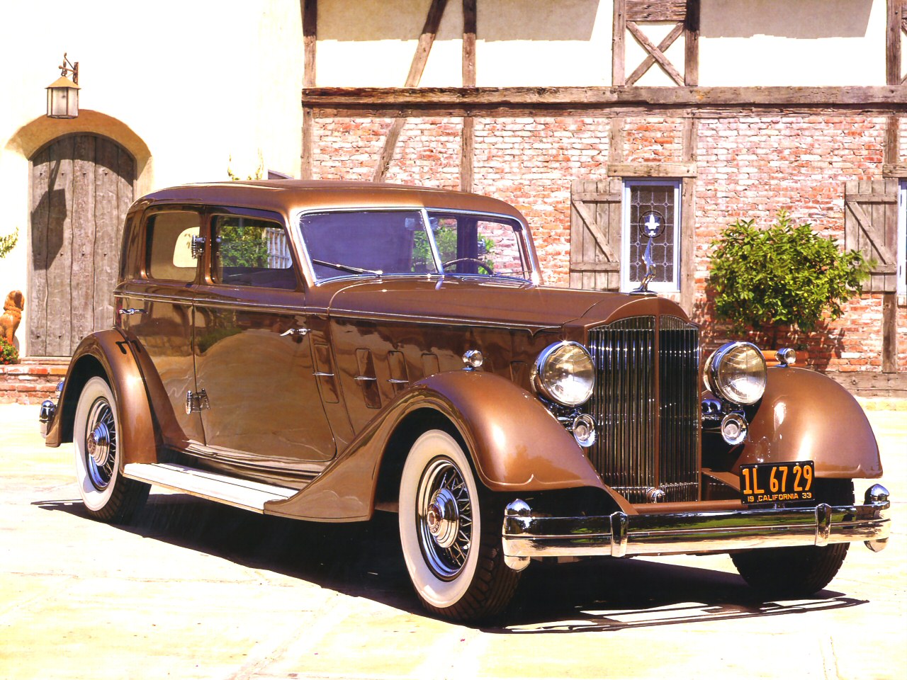 Packard Sedan Wallpapers