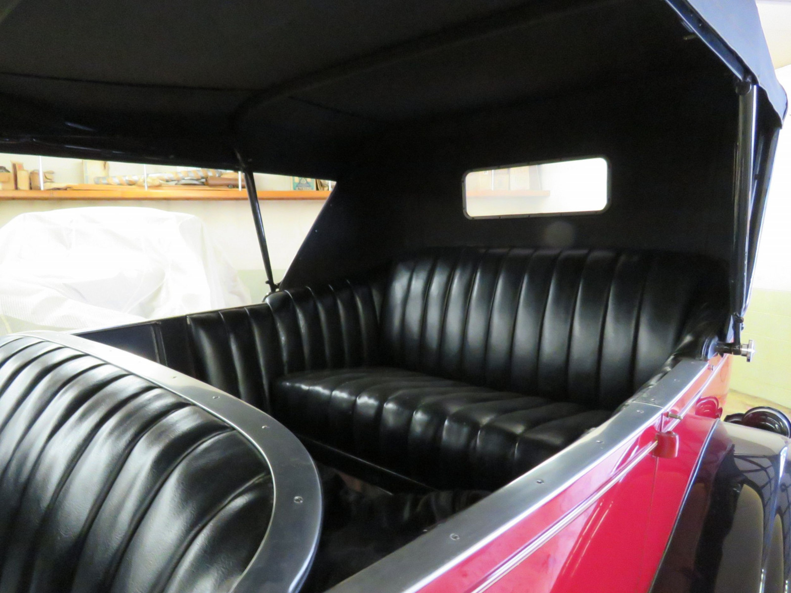 Packard Six 7-Passenger Touring Wallpapers