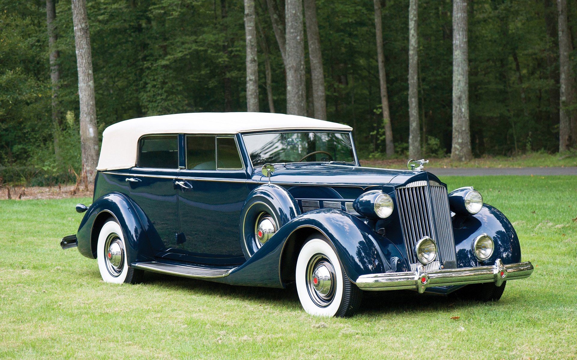 Packard Super Eight Convertible Sedan Wallpapers