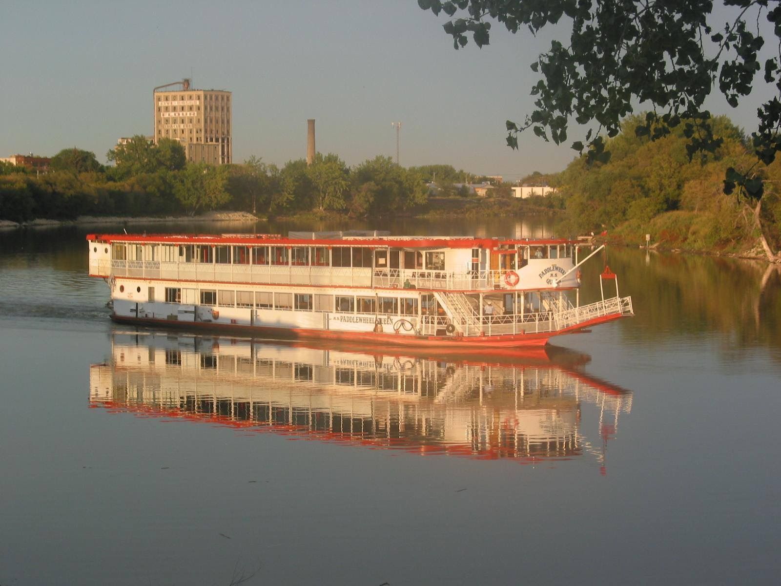 Paddle Wheel Boat Wallpapers