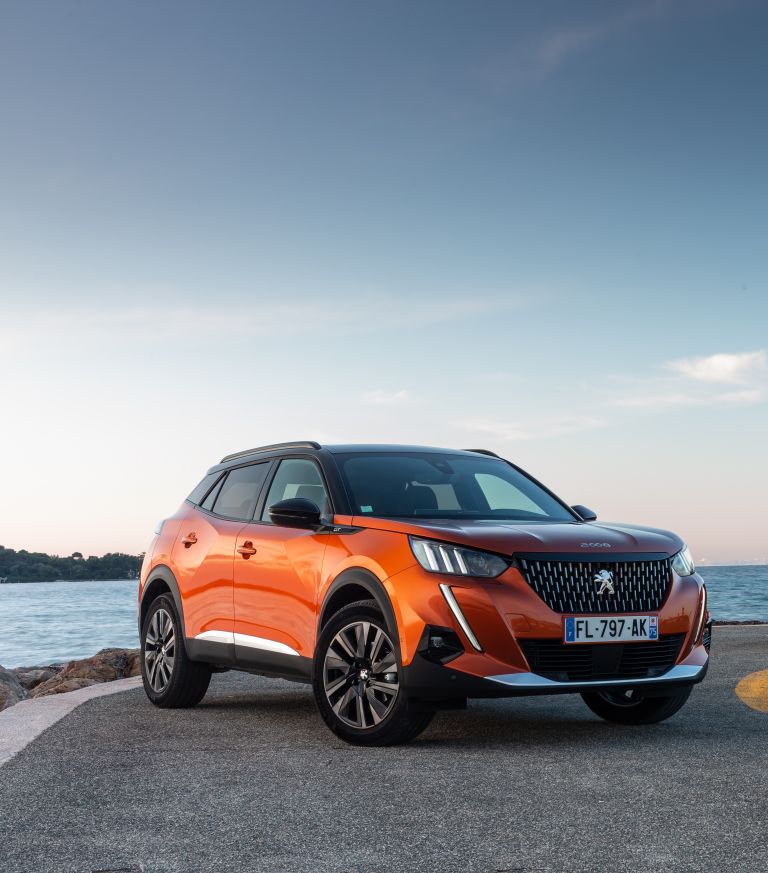 Peugeot 2008 Wallpapers