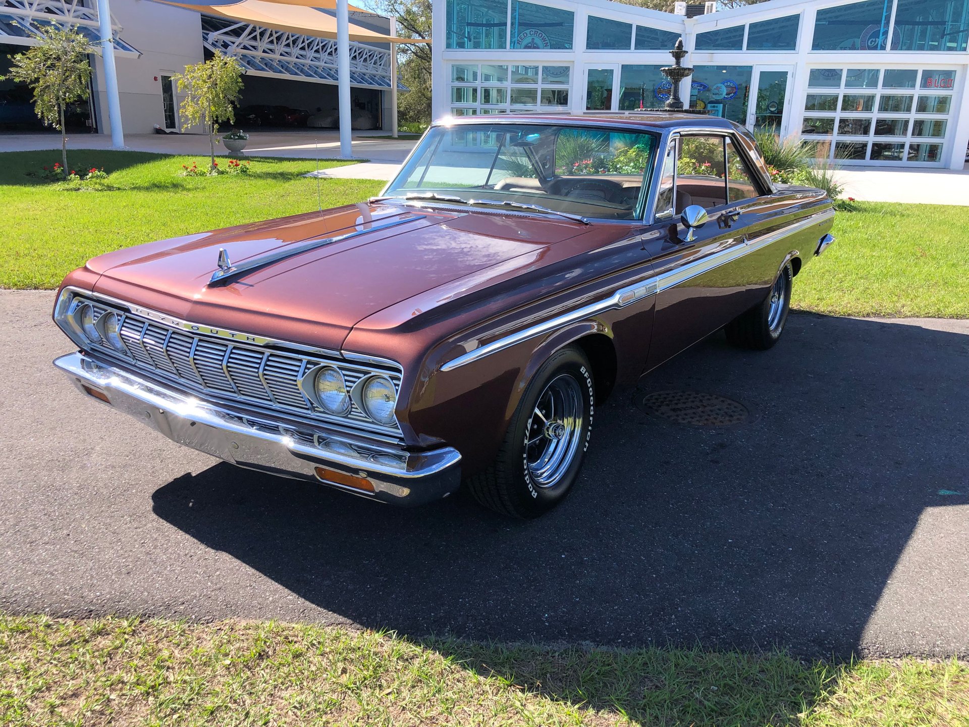 Plymouth Sport Fury Wallpapers