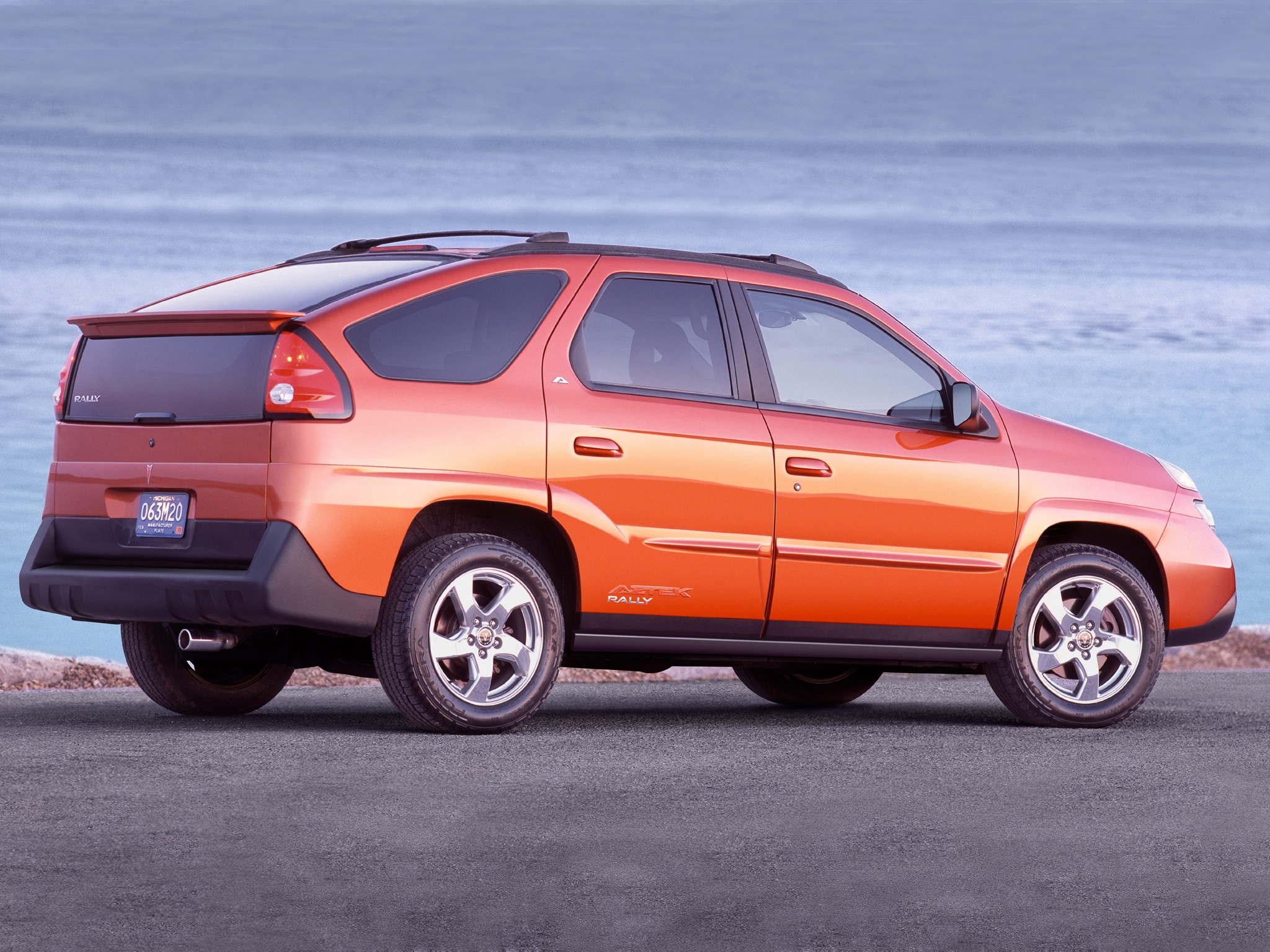 Pontiac Aztek Wallpapers