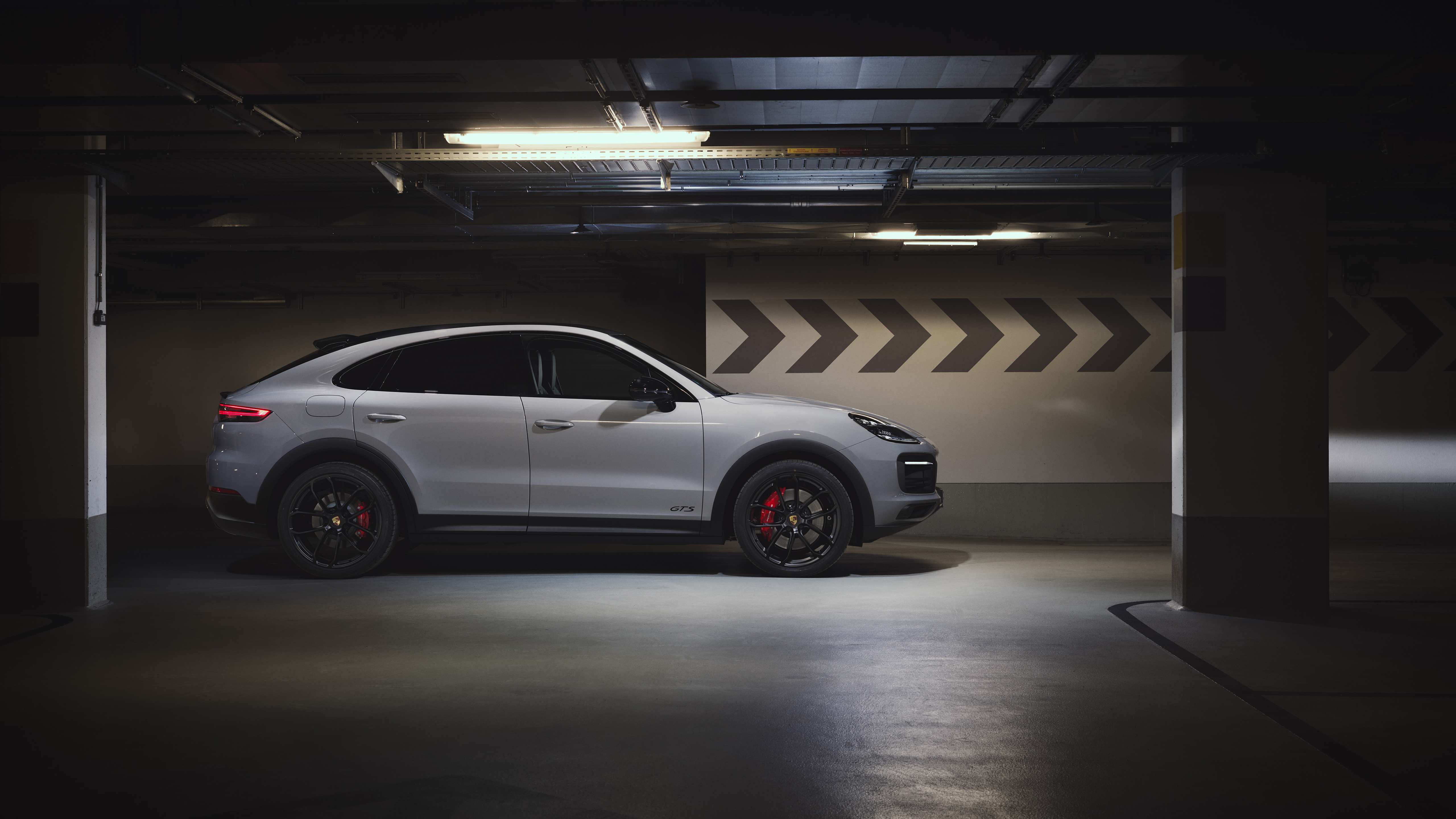 Porsche Cayenne 2020 Coupe Wallpapers