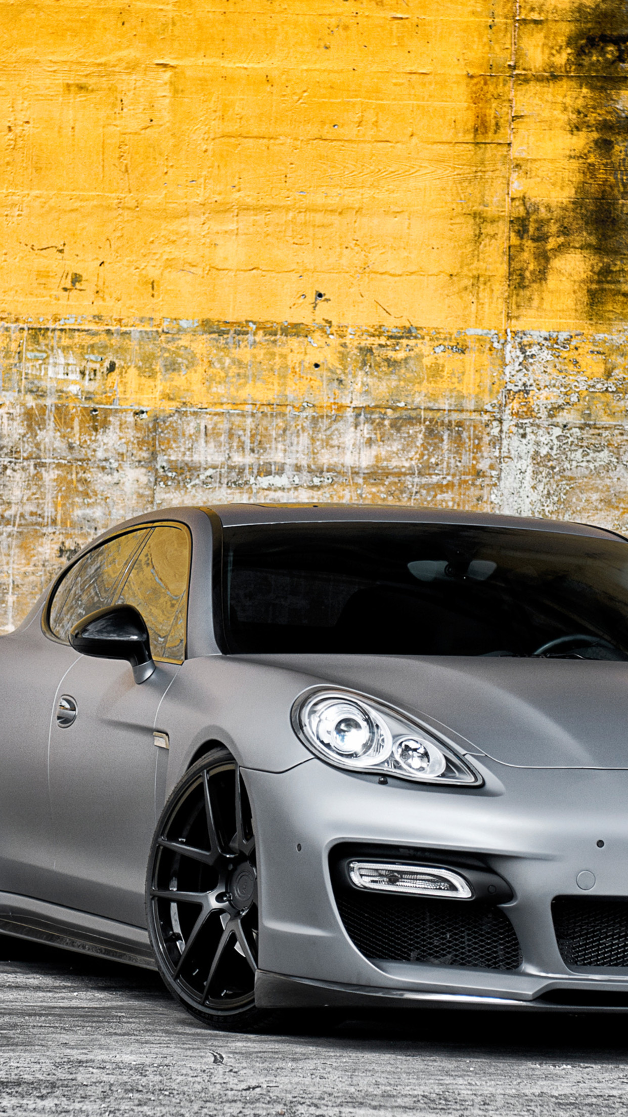 Porsche Panamera Wallpapers
