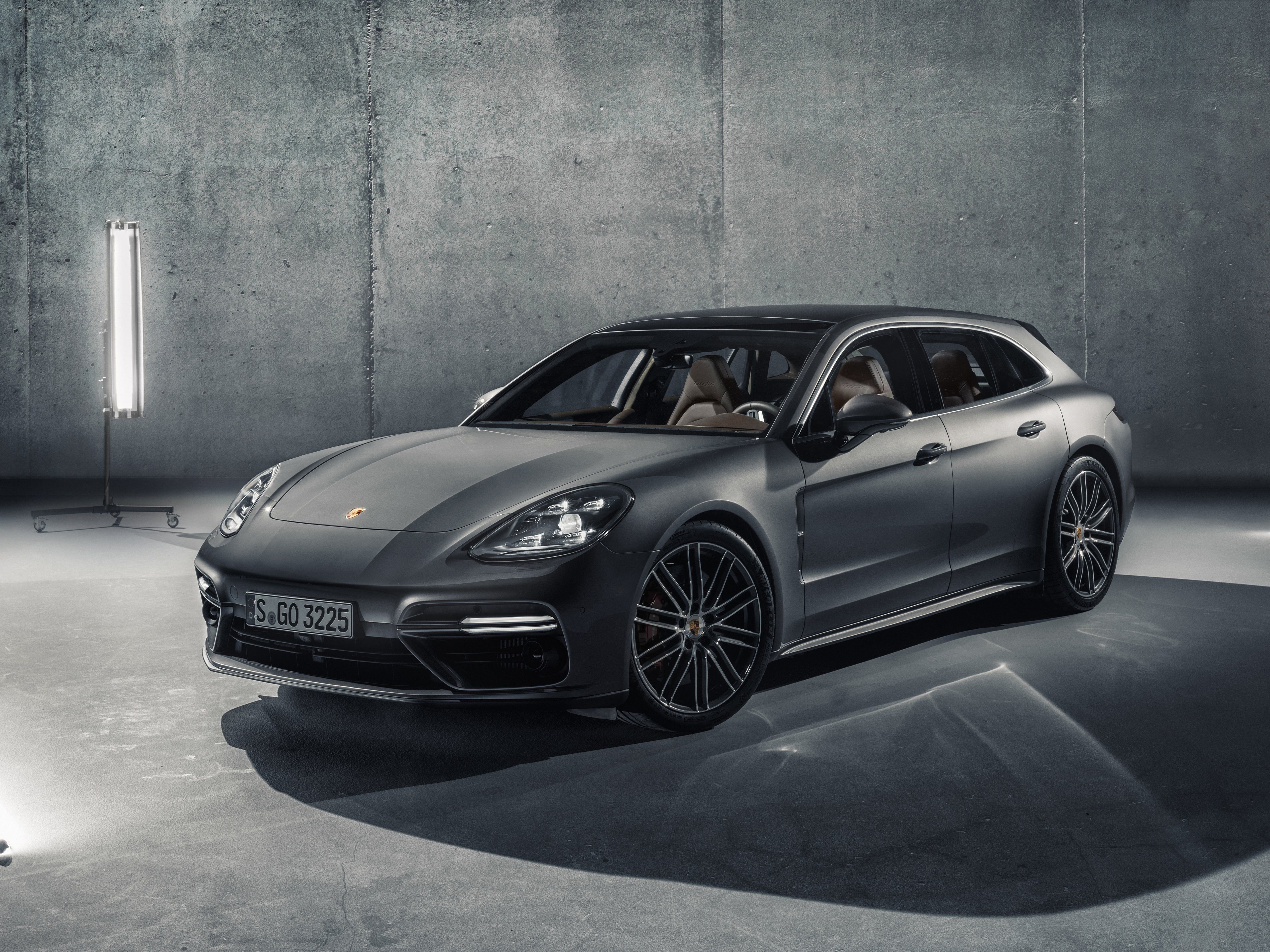 Porsche Panamera S E-Hybrid Wallpapers
