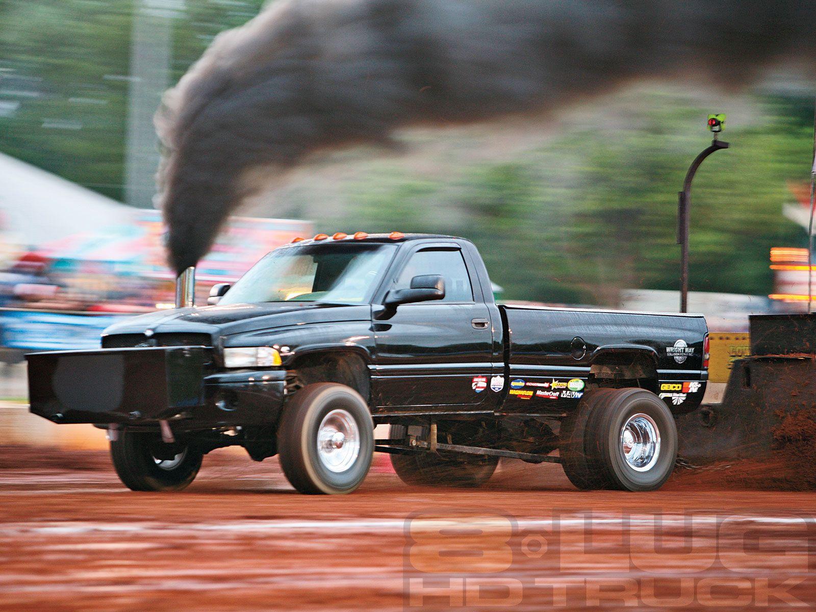 Pulling Truck Wallpapers
