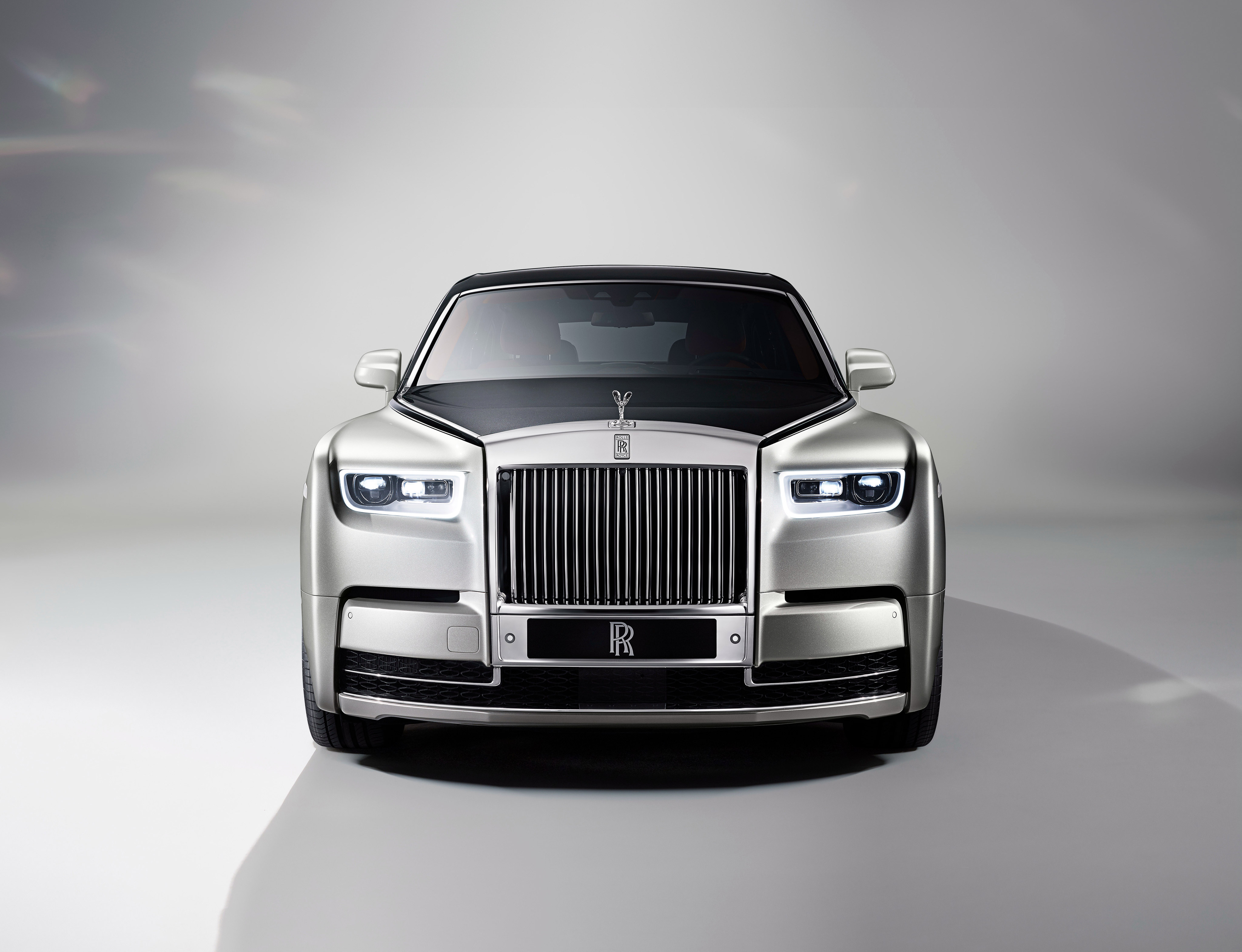 Rolls Royce Phantom 2017 Wallpapers