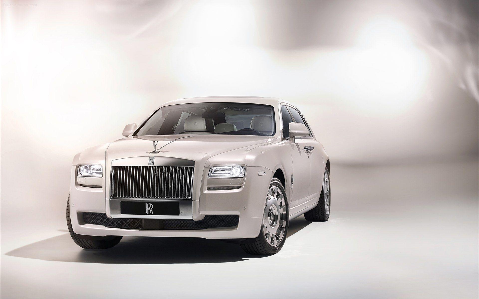 Rolls Royce Phantom 2017 Wallpapers