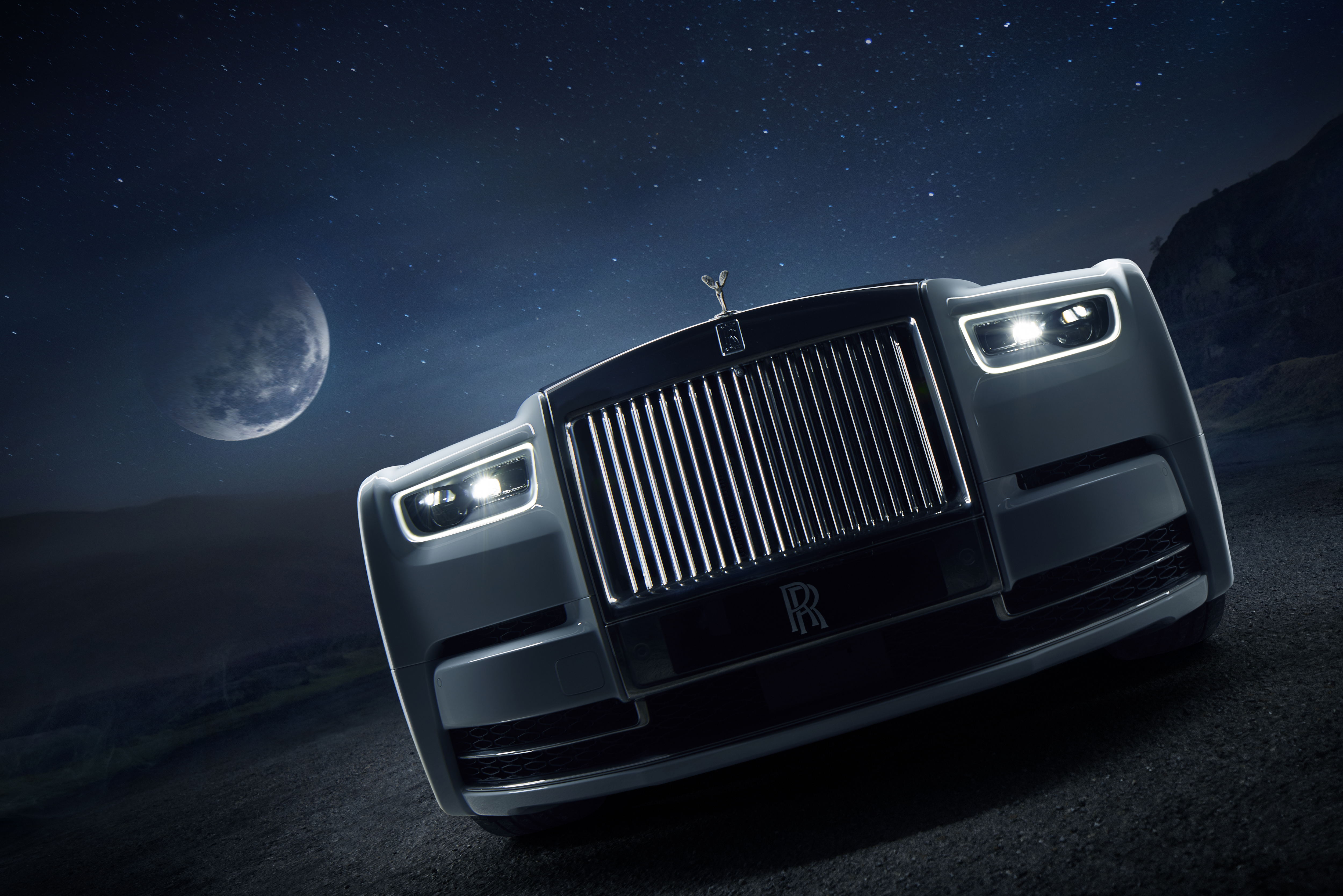 Rolls-Royce Phantom Wallpapers