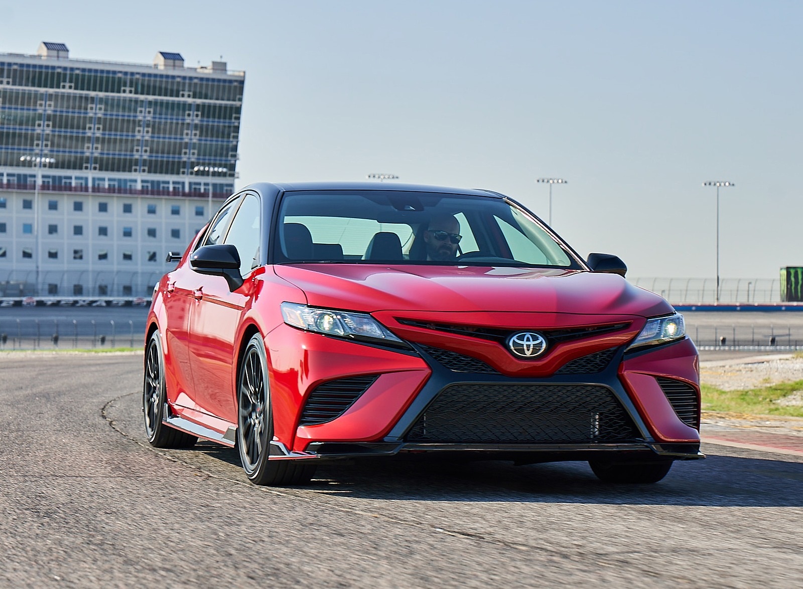 Toyota Camry 2019 Wallpapers